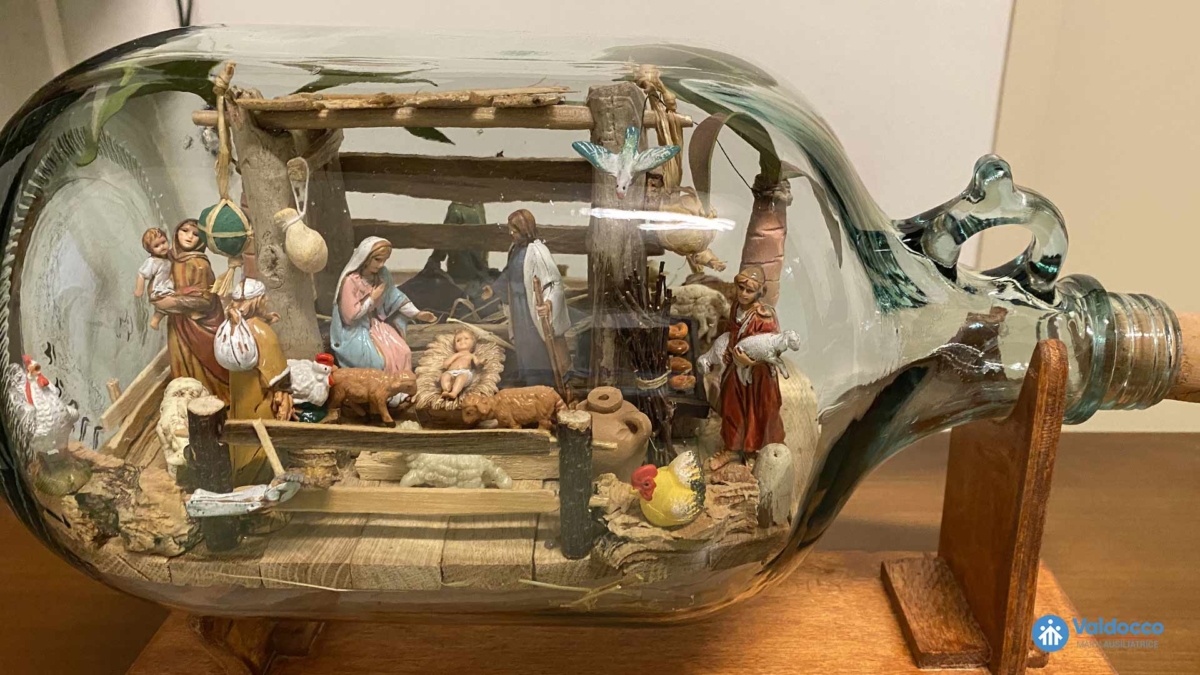 Presepe In Bottiglia Di Plastica Presepi in bottiglia P03 – Mostra di Presepi